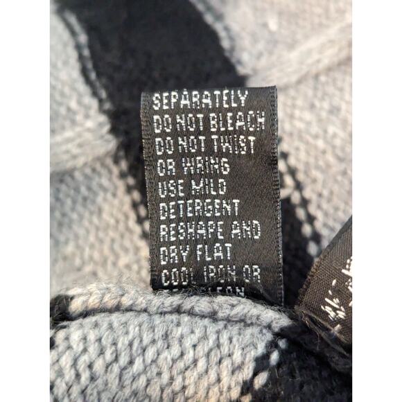 Pierri New York Black Sweater Womens 2X Black and Gray with hood - Picture 8 of 9